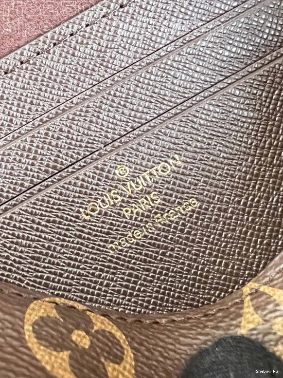 VUITTON Chain LOUIS On Lily Wallet 0710
